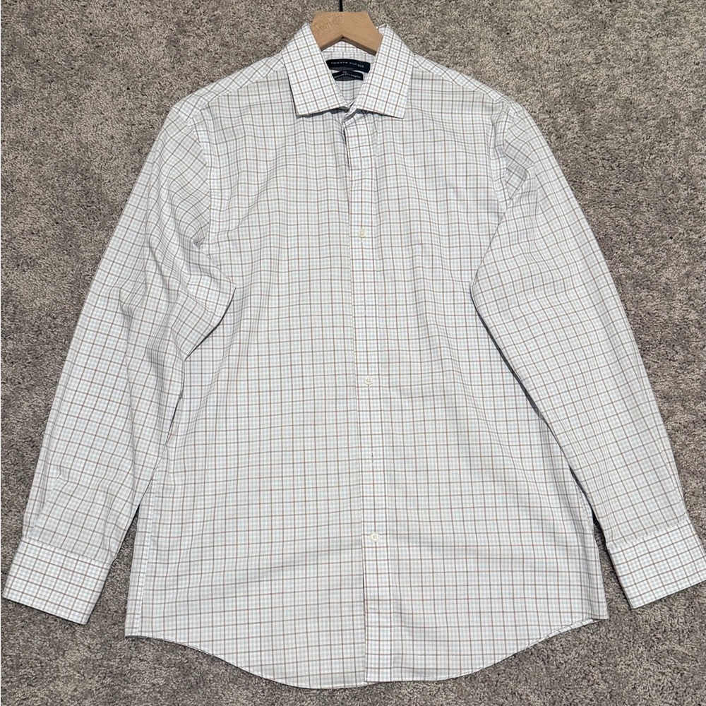 Tommy Hilfiger Men's White Checkered Button Down Shirt